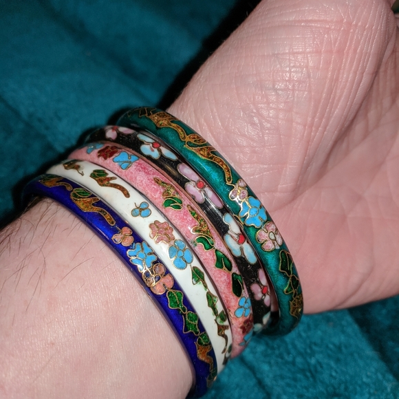 Bundle of Bangle Bracelets (Set of 5) - Picture 10 of 10